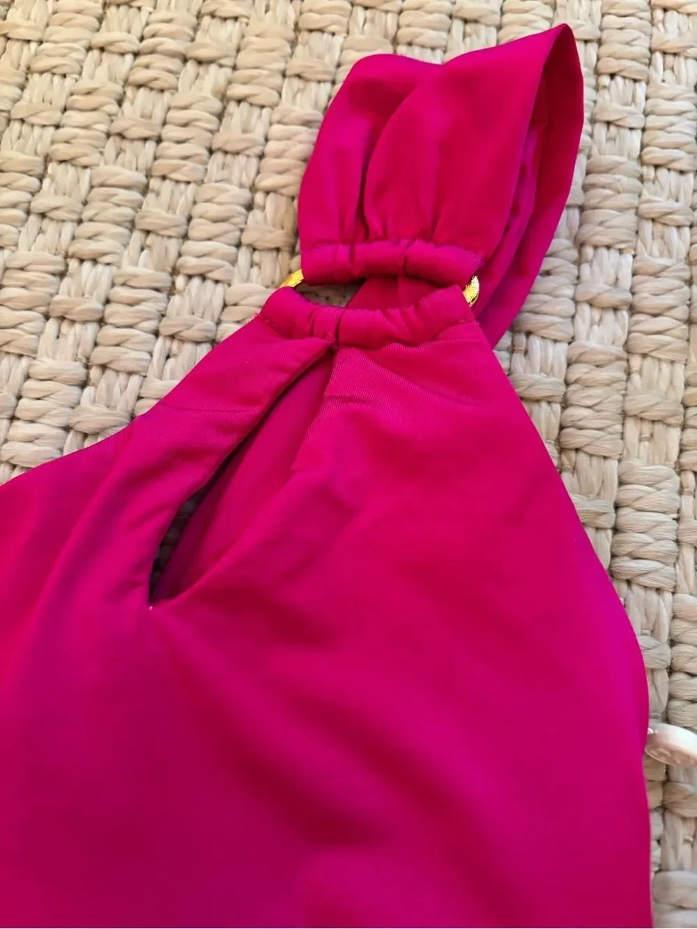 NEW $142 Trina Turk Getaway Solid One Shoulder One-Piece Swimsuit [SZ 4 ]